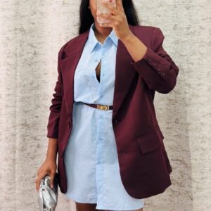 chemise tunique bleu ciel à strass, porté avec la veste oversized manon